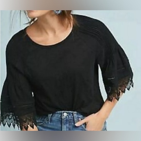 Anthropologie Tops - Anthroplolgie eri+ali Black short sleeve bell top-Size Medium
